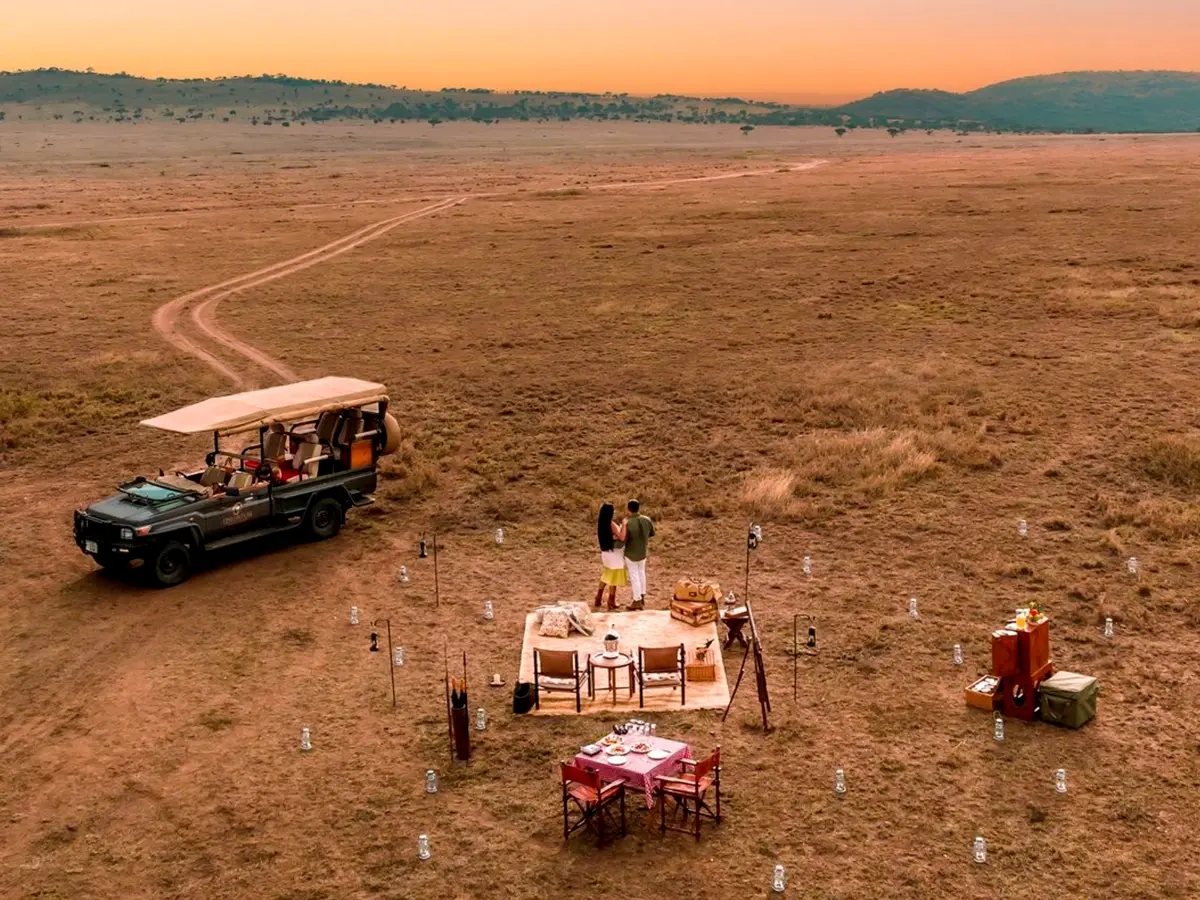 Sundowner experience with One Nature in the Serengeti